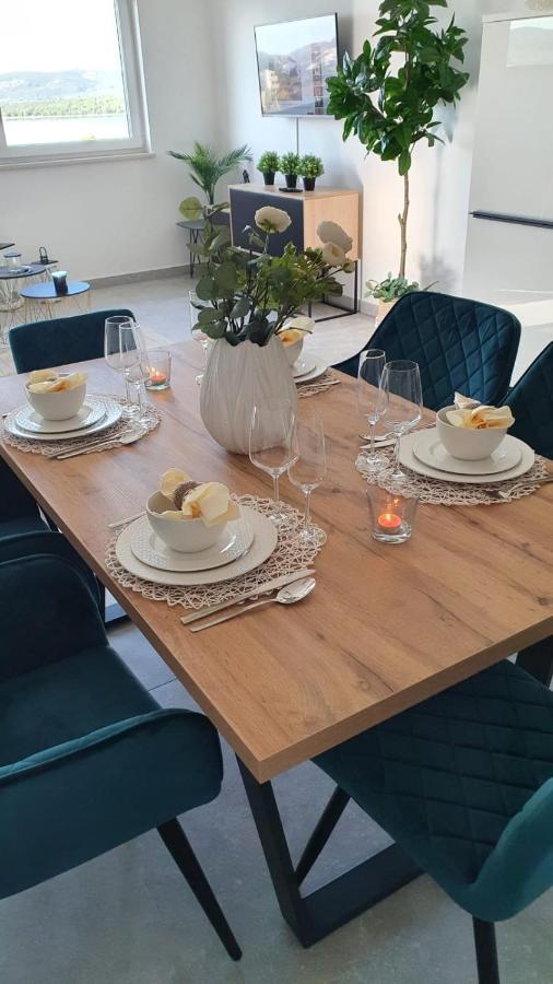 Appartamento Seaview Sveti Filip i Jakov Esterno foto