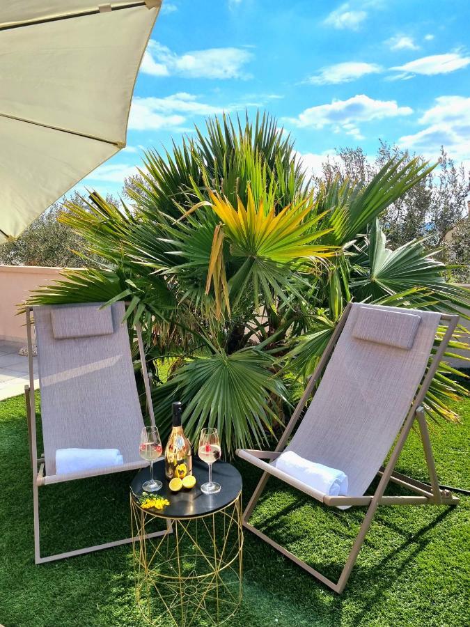 Appartamento Seaview Sveti Filip i Jakov Esterno foto
