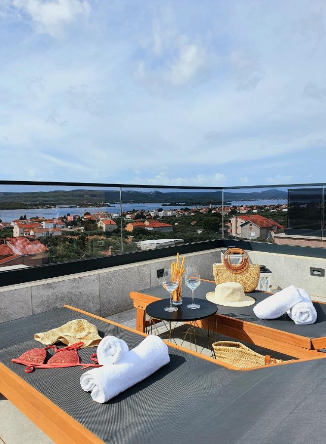 Appartamento Seaview Sveti Filip i Jakov Esterno foto