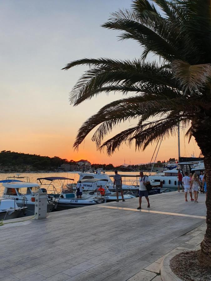 Appartamento Seaview Sveti Filip i Jakov Esterno foto